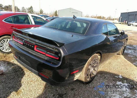 2016 Dodge Challenger R/T Scat Pack z USA, uszkodzony, nr VIN 2C3CDZFJXGH255612